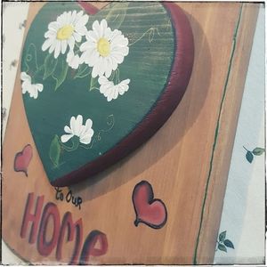 Vtg wooden handpainted tole folk art welcome sign